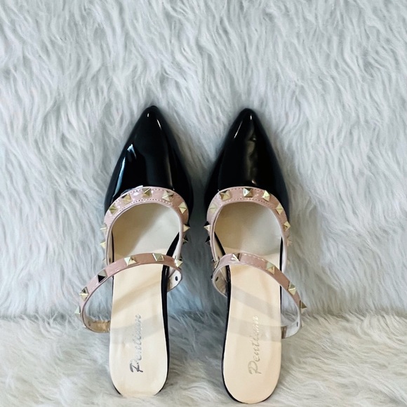 Black Gold Studded Pointed Heels Sz 7 - Picture 3 of 9